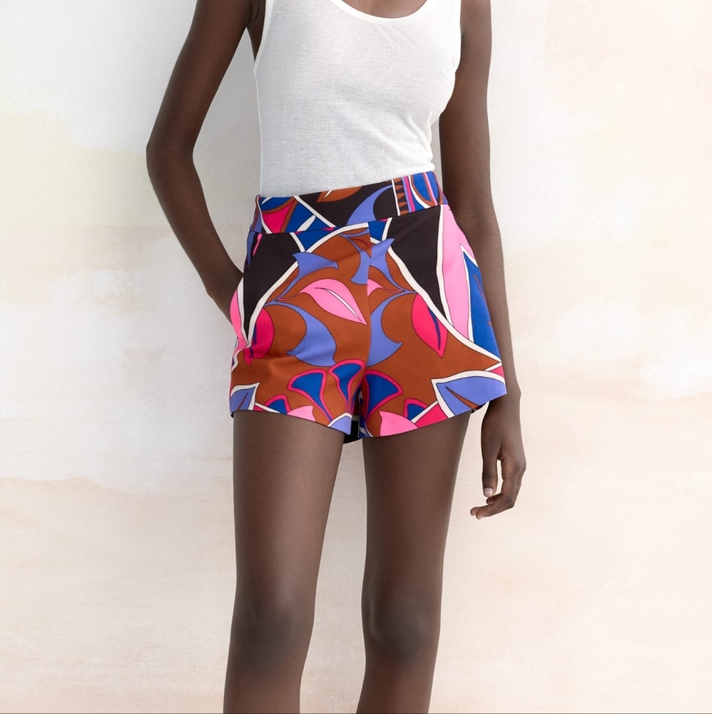 NWT Zara Y2k Blogger Fave Printed Leaf Multicolor Bermuda Shorts sz M